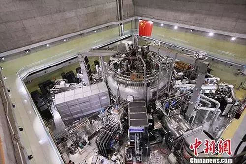 今日科技話題 世界最高輸電鐵塔直升機跨海放索完成 中國 人造小太陽 帕金森病新風險基因找到 化學鏈合成氨研究取得新進展